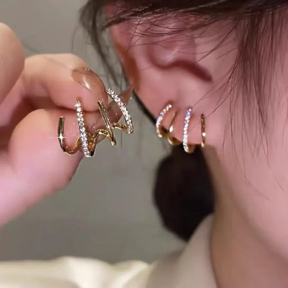 Velira™ LuxeClaw Stud Set – Chic 2025 Elegance in Every Detail